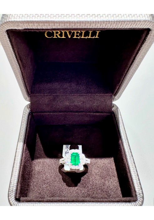 Anello Crivelli in oro bianco con diamanti e smeraldo CRV2516